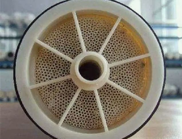 膜污染的原因及處理方法有哪些？（膜污染是什么）